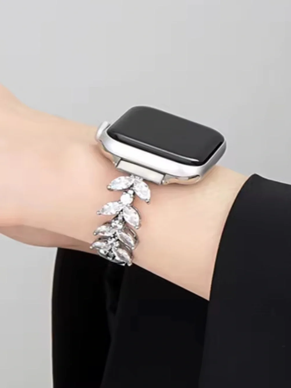 Rhinestone Leaf Link Apple Watch Bracelet Band 38-49mm